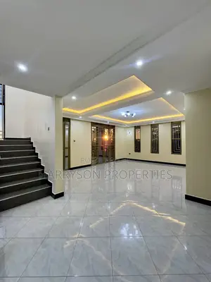 4bdrm House in Seguku, Central Division for sale