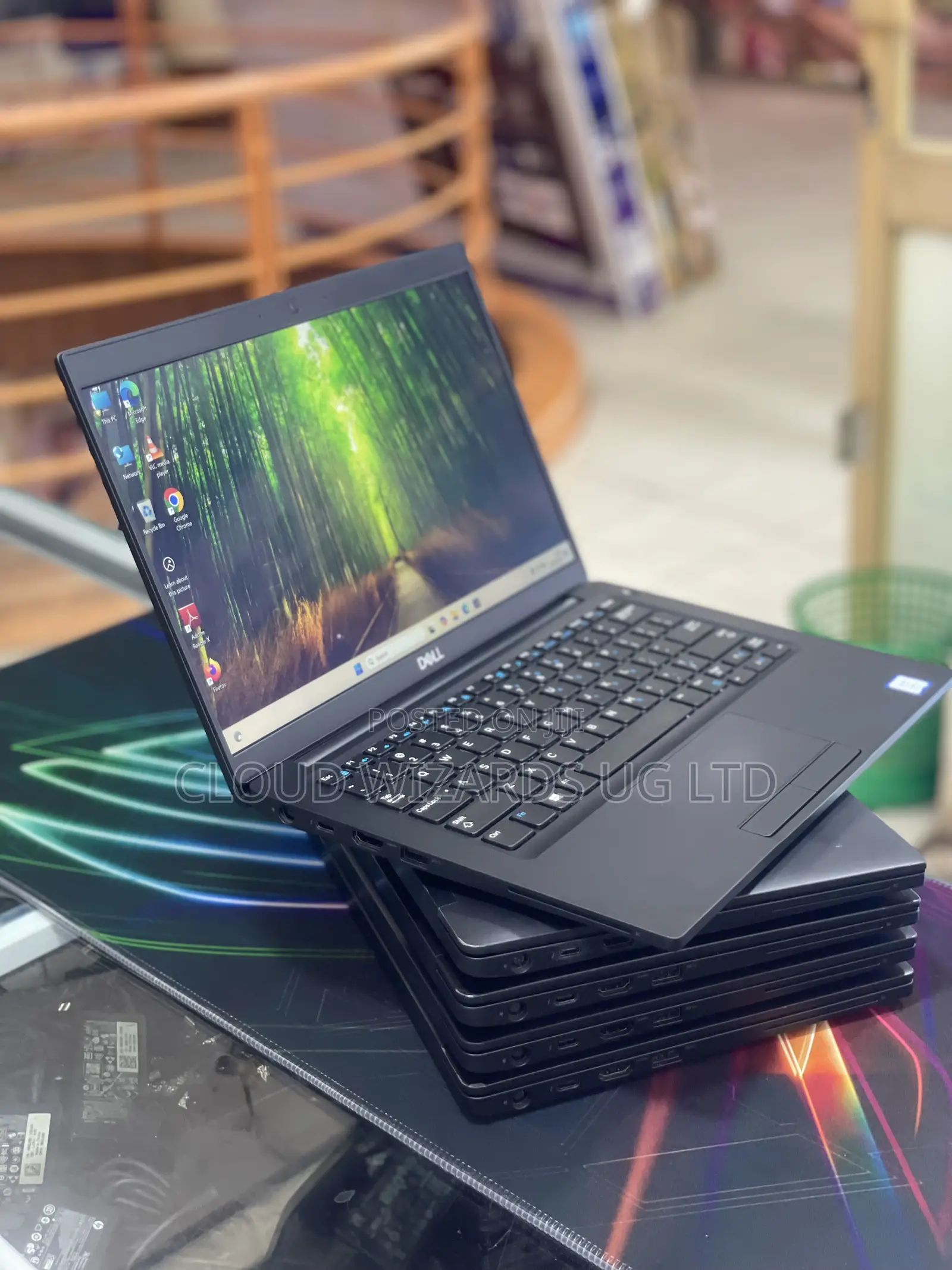 Laptop Dell Latitude 7390 16GB Intel Core I5 SSHD (Hybrid) 256GB