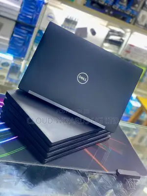 Laptop Dell Latitude 7390 16GB Intel Core I5 SSHD (Hybrid) 256GB