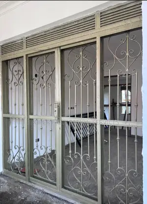 Flower Sliding Door
