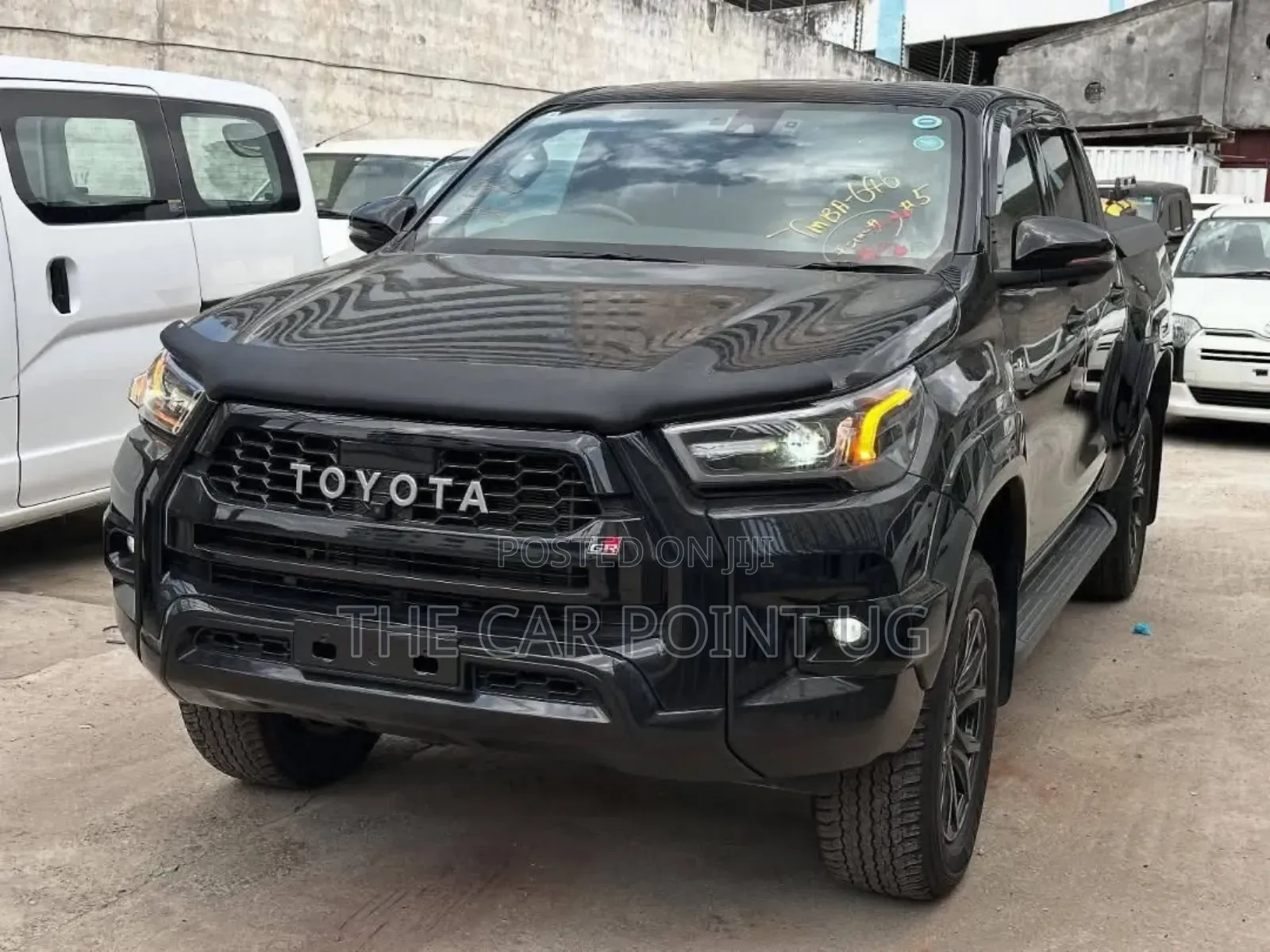Toyota Hilux Revo Double Cab Deisel 2.4 AWD 2022 Black