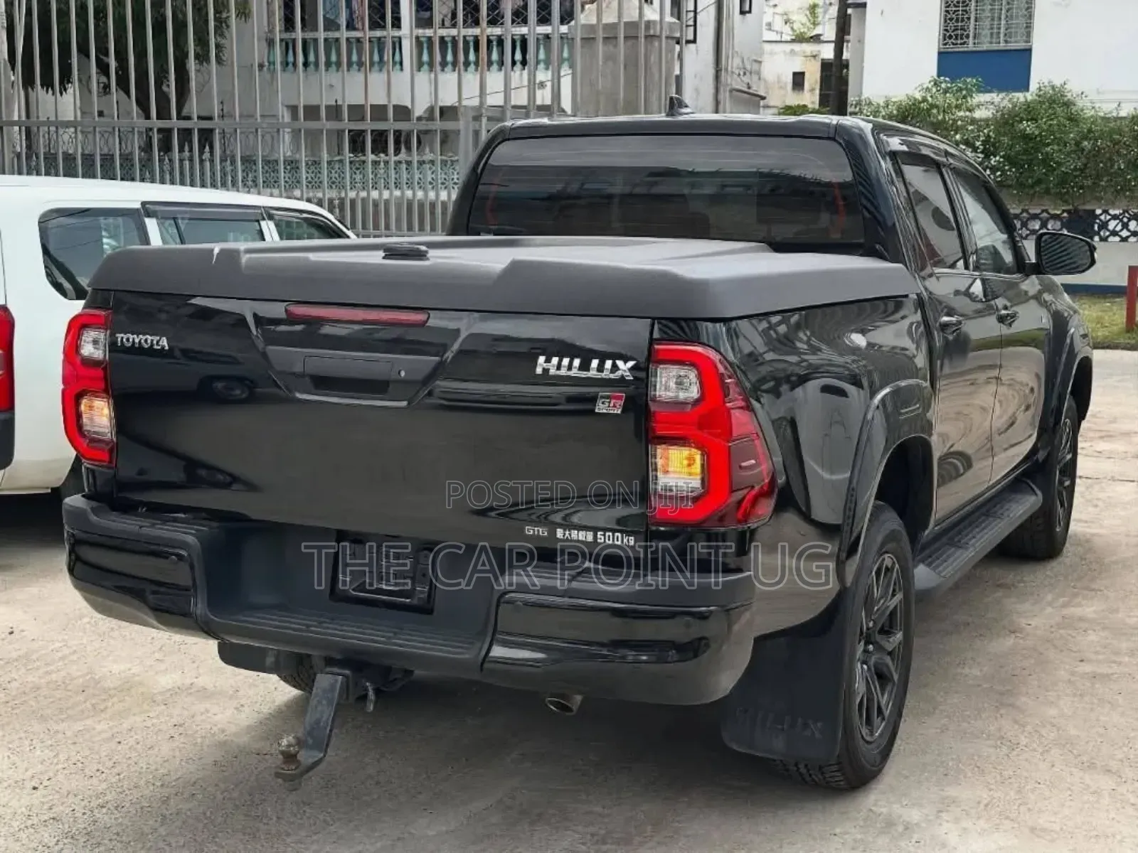Toyota Hilux Revo Double Cab Deisel 2.4 AWD 2022 Black