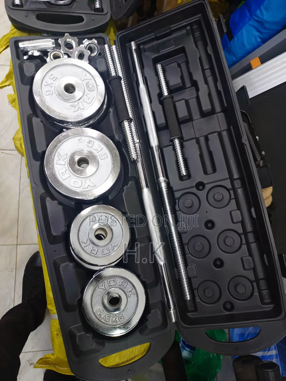 Adjustable Dumbbell and Barbell Weight Set, 50 Kg Set.
