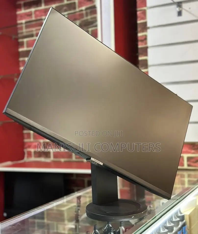 Samsung 27 Inch Screen Type C Hdmi Dp 