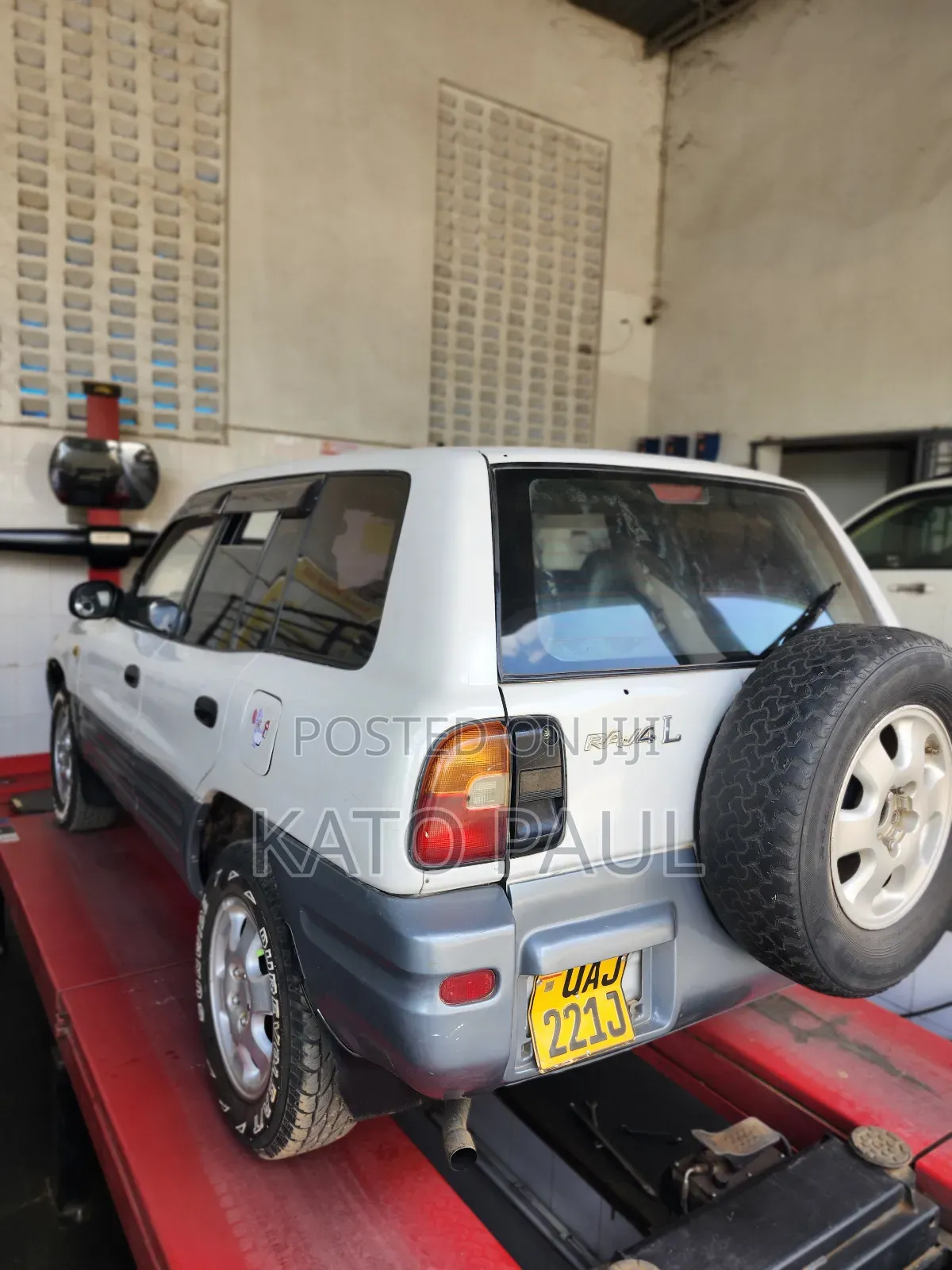Toyota RAV4 Cabriolet 1998 Beige