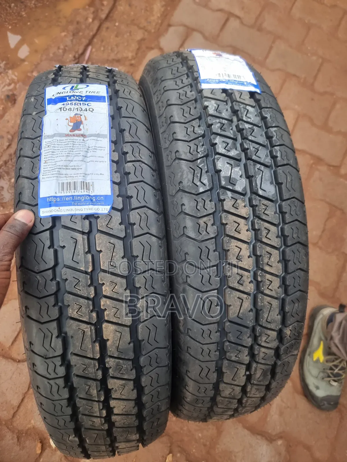 195r15 Linglong Tires New .