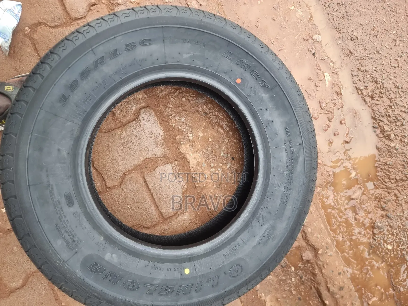 195r15 Linglong Tires New .
