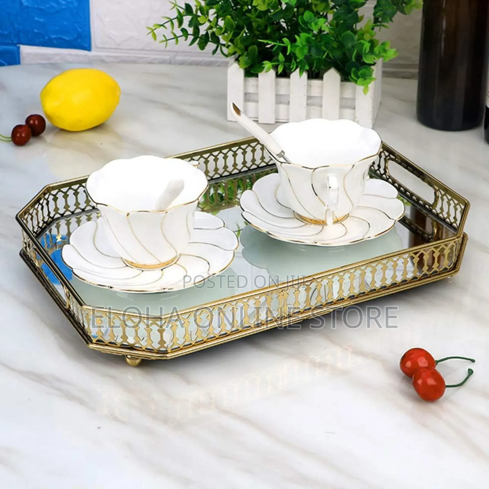 Rectangular Gold Mirror Tray