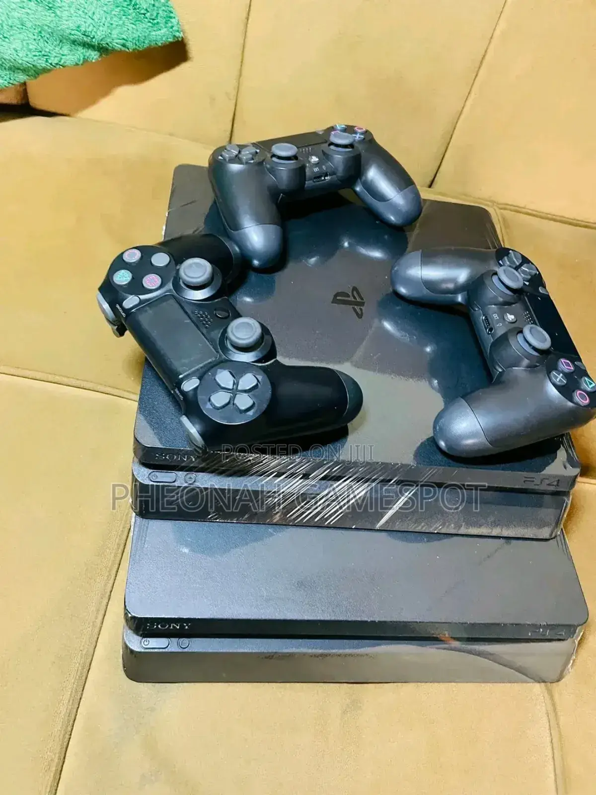 Slim Ps4: Low Price, High Value, 13 Games, Cheapest on Jiji Pads!