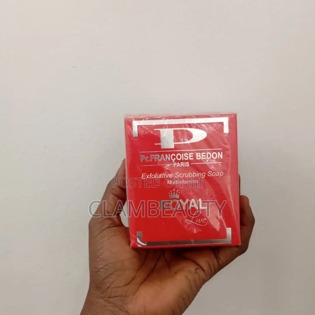 Pr. Françoise Bedon Royal Exfoliative Scrubbing Soap.