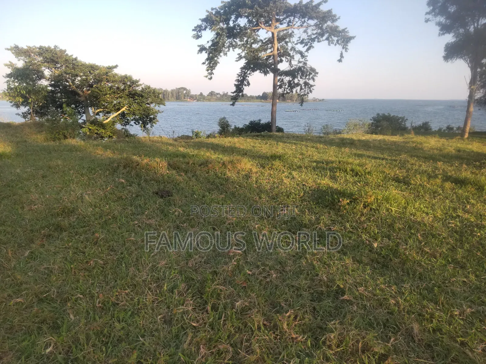 Entebbe Kawuku ( Bwelenga) Lake Touching Land on Sale