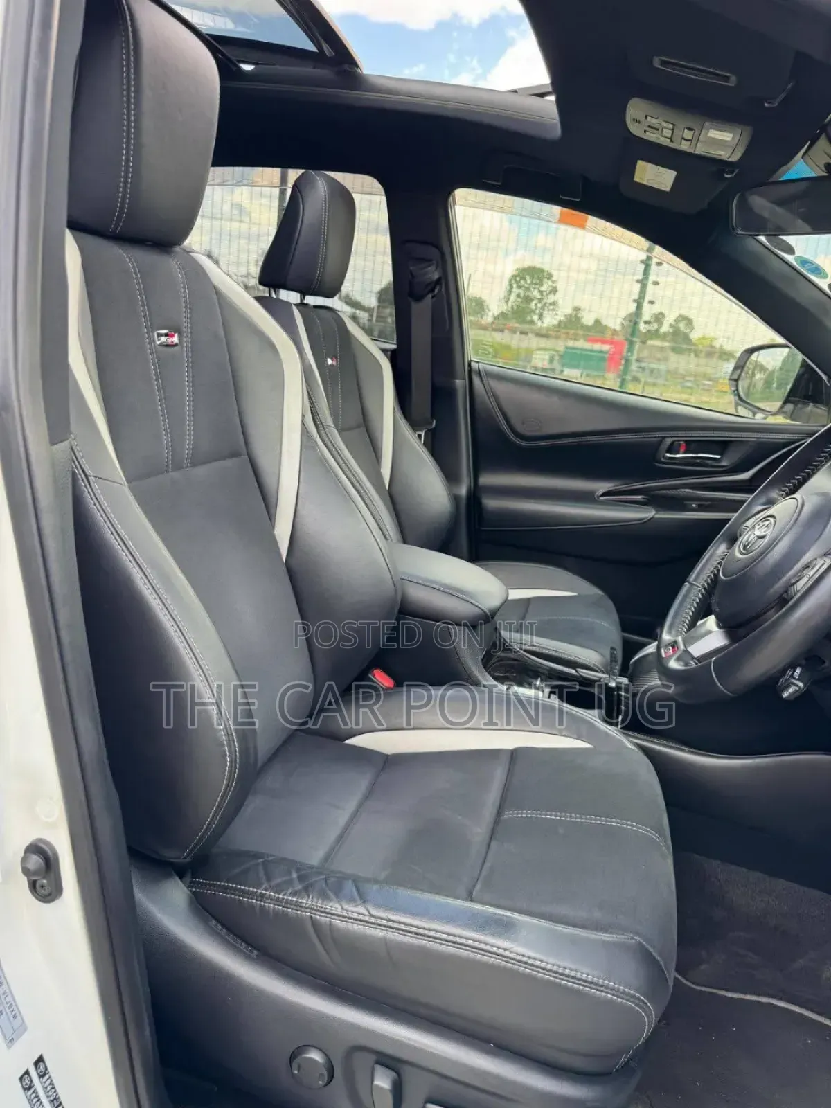 Toyota Harrier 2018 White