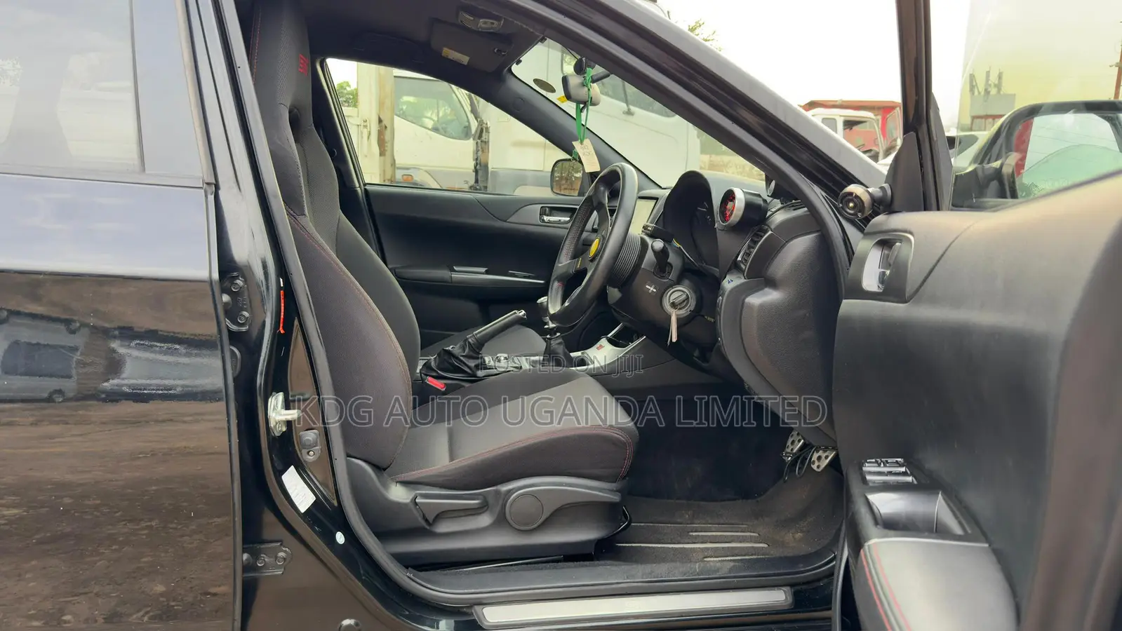 Subaru Impreza WRX STI 2.0 AWD 2012 Black