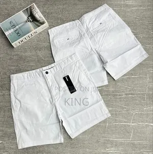 Kaki Shorts