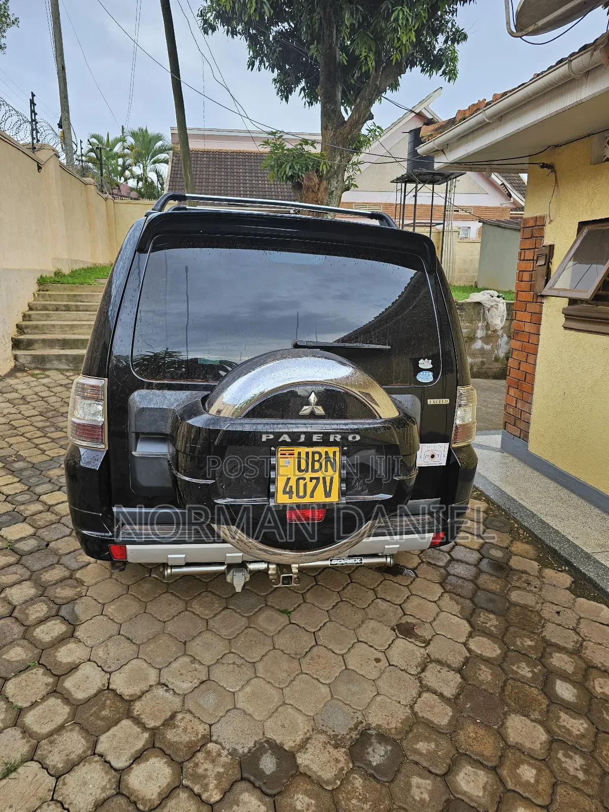 Mitsubishi Pajero 3.0 2010 Black