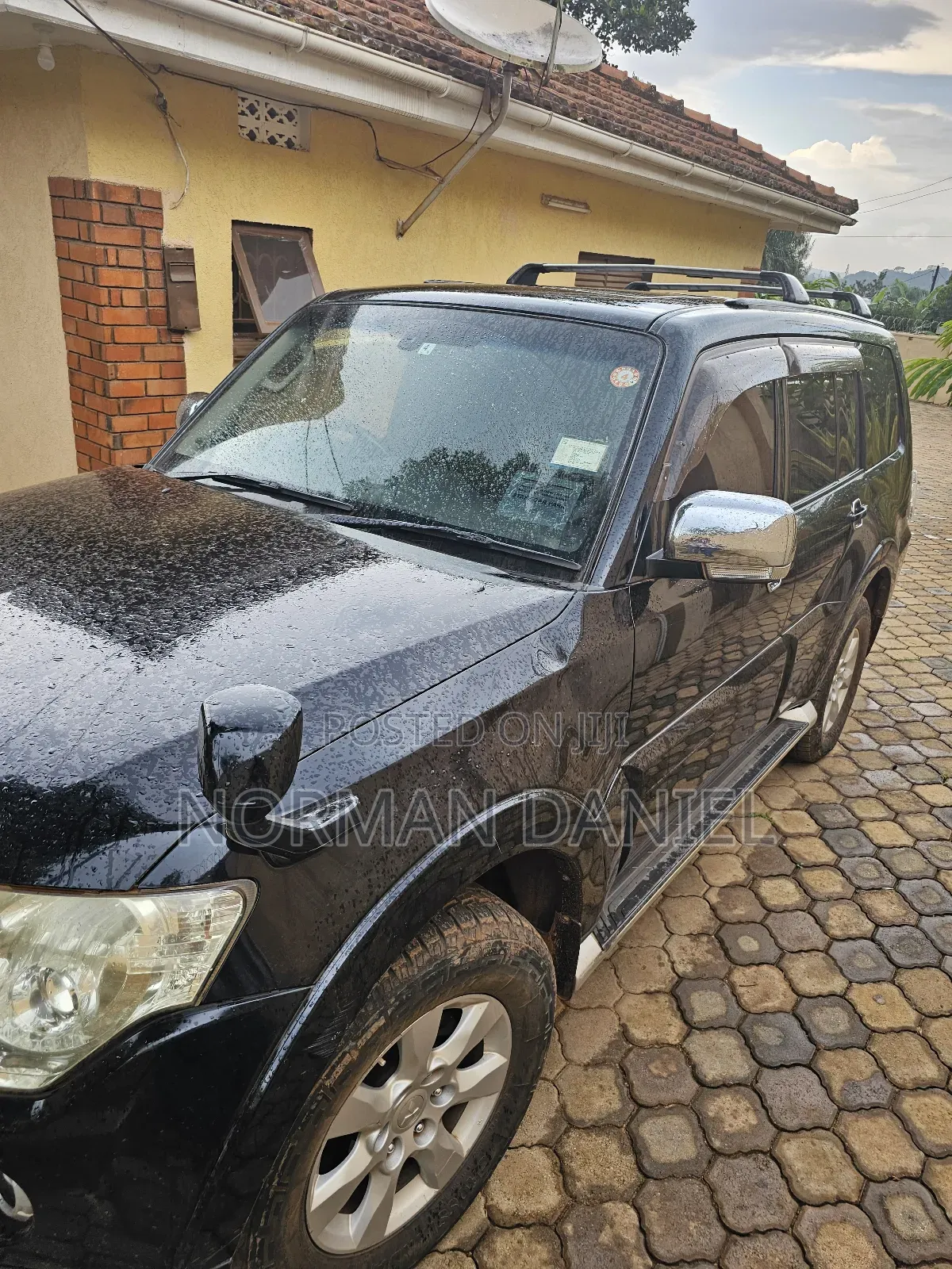Mitsubishi Pajero 3.0 2010 Black