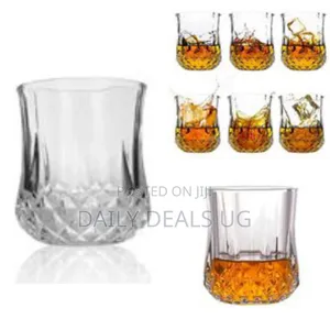 6 Pieces of Diamond Design Whisky Glasses, Colorless