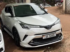 Toyota C-HR 2018 White