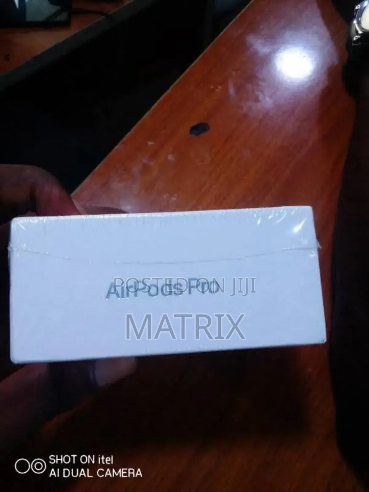 Apple Airpods Pro With Noise Cancellation