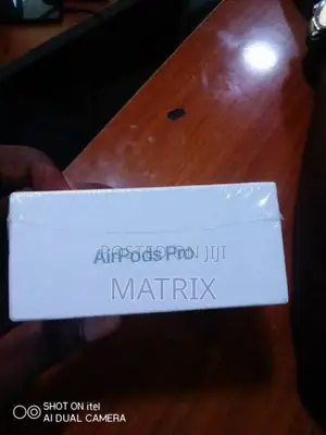 Apple Airpods Pro With Noise Cancellation