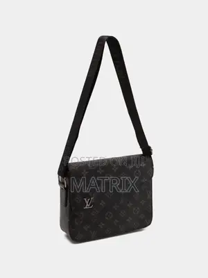 Louis Vuitton Shouldee Crossbody Bag Leather
