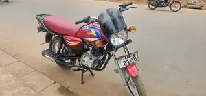 Bajaj CT 125X 2023 Red