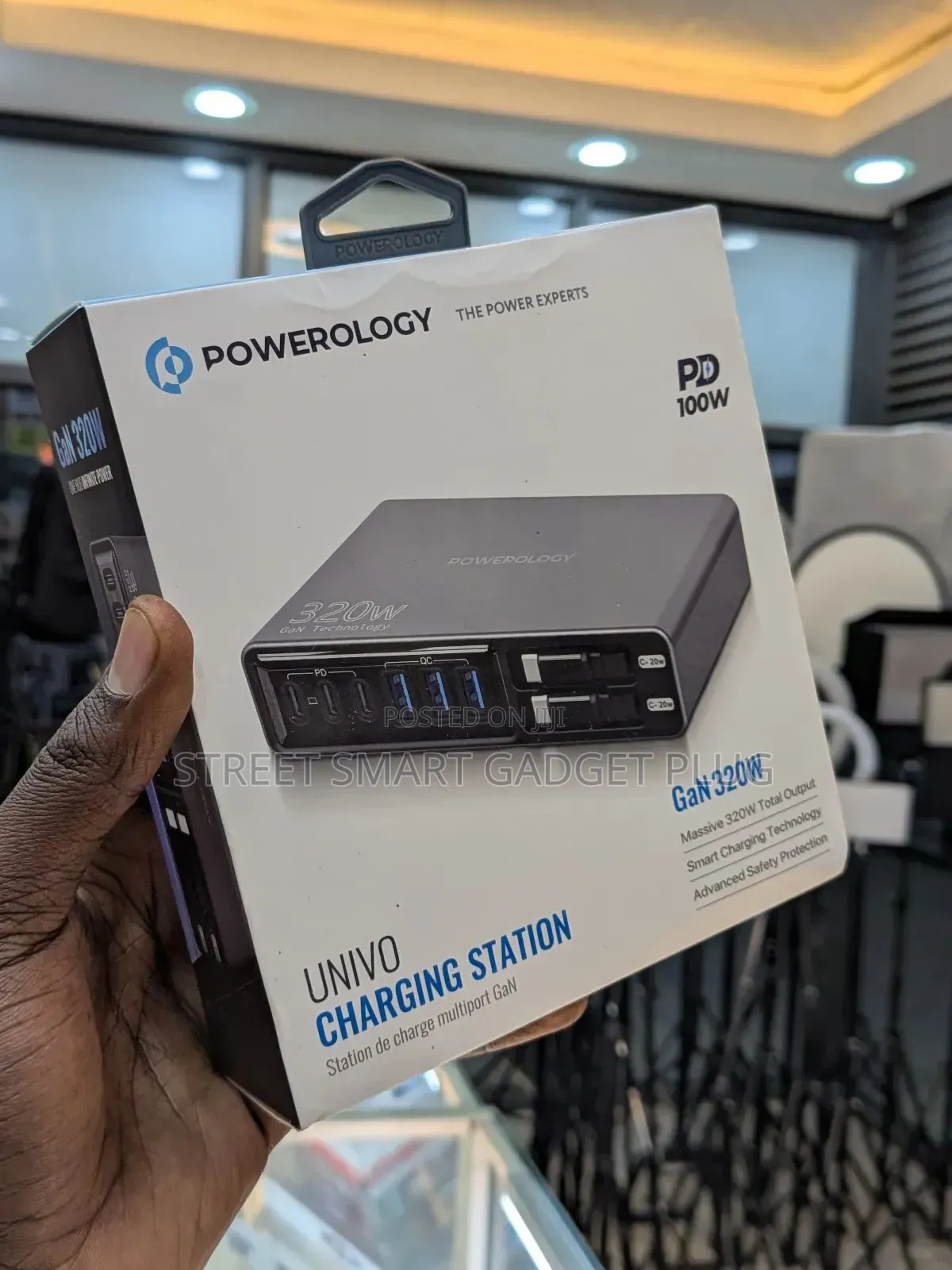 Powerology Univo 320watts Charging Station