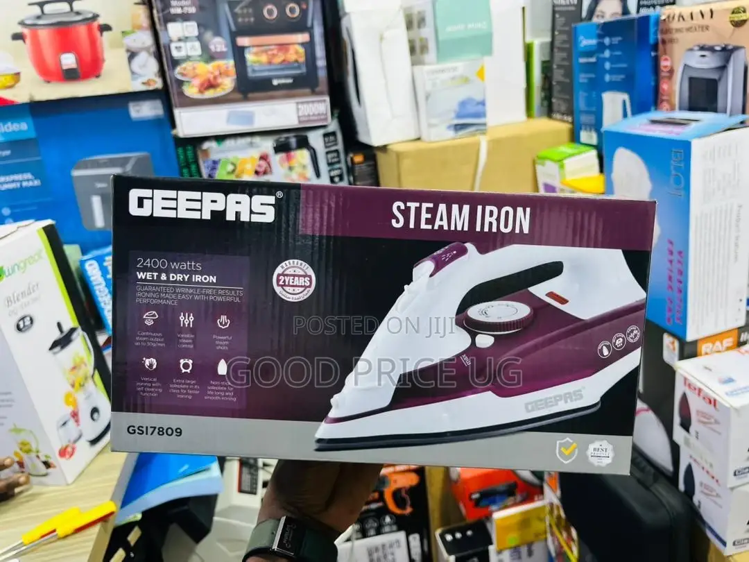 Geepas Wet and Dry Iron 2400w