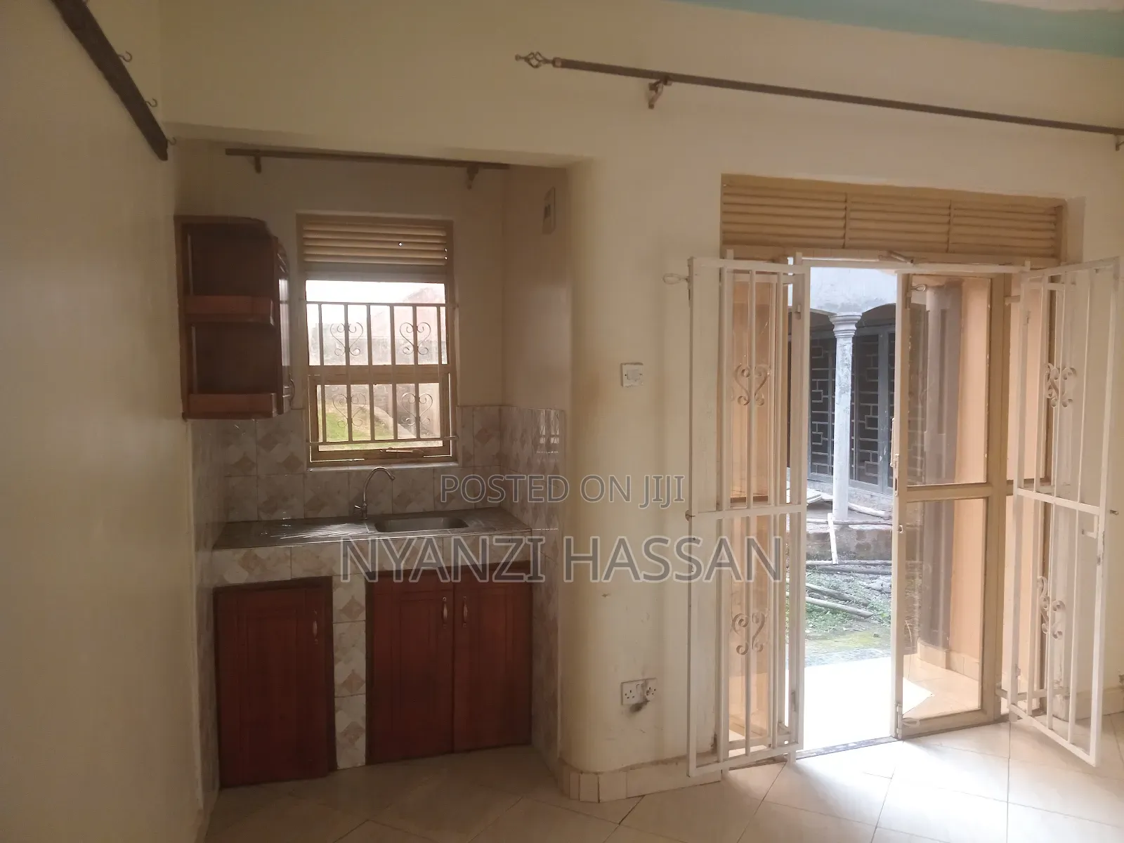 Furnished 1bdrm House in Addy Mwasigwa Street, Rubaga for rent