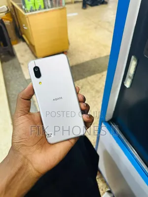 Sharp Aquos Sense 3 Basic SHV48 64 GB Silver