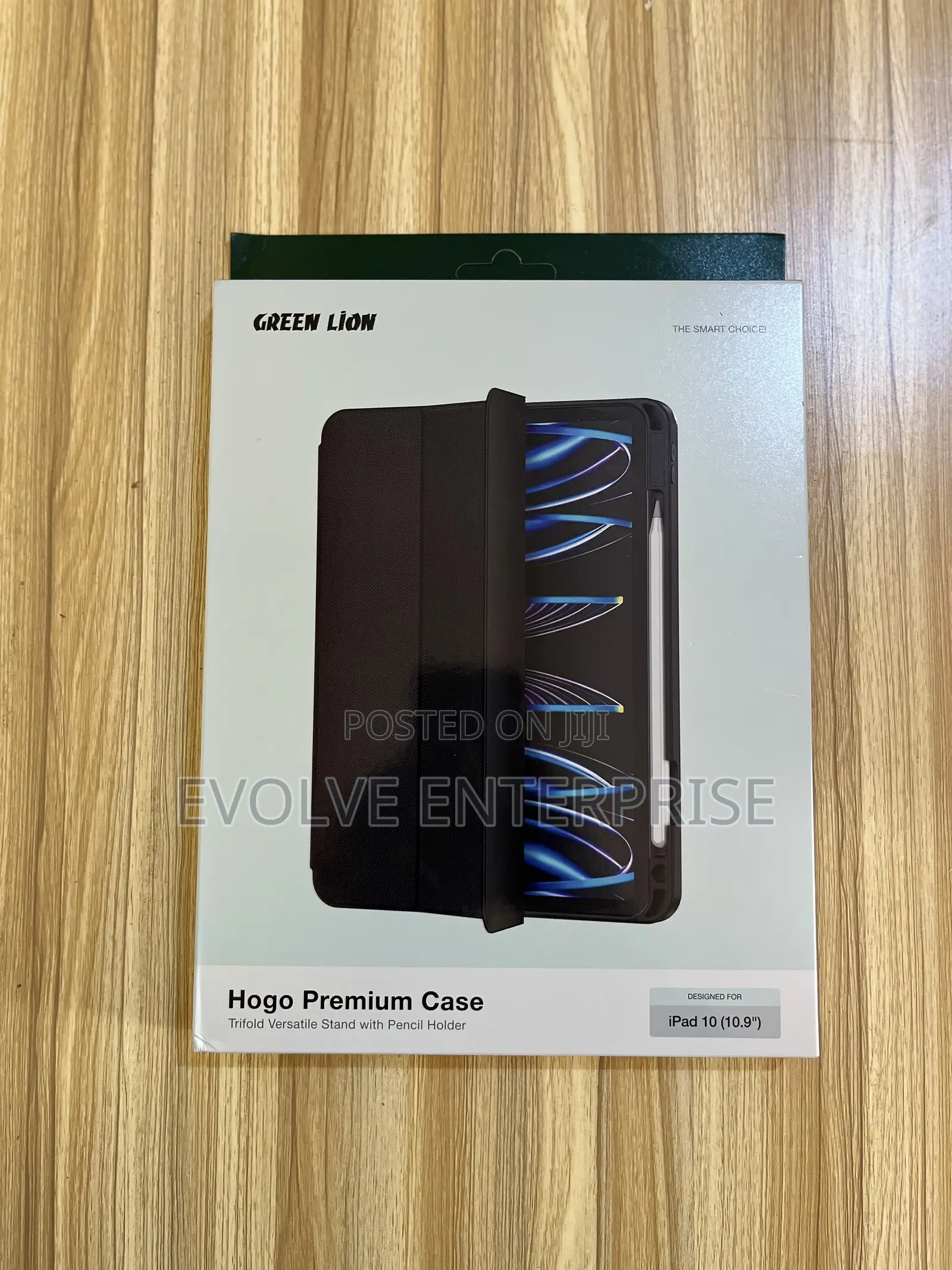 Green Lion iPad 10th Gen Flip Cover
