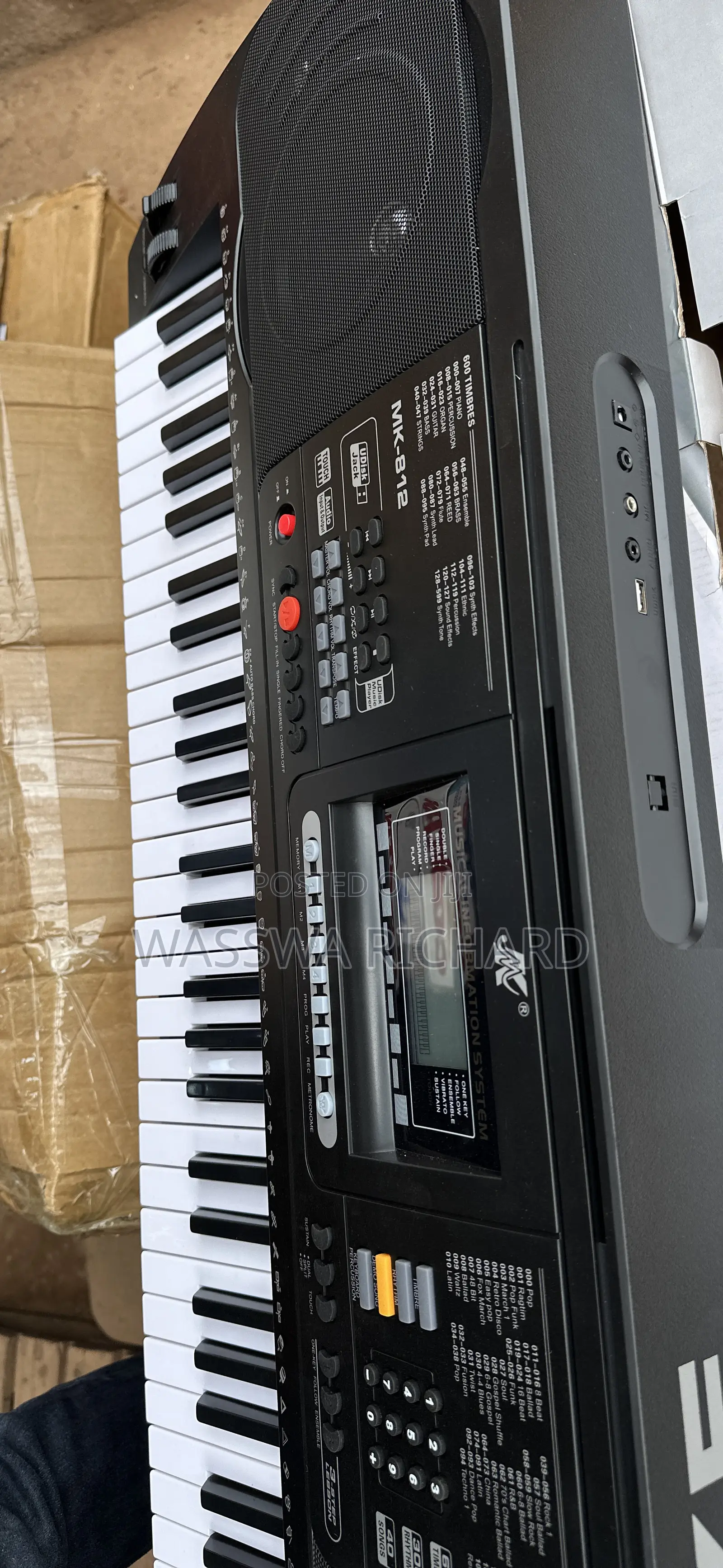 Professional Electronic Keyboard Mk- 812