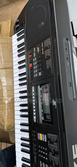 Professional Electronic Keyboard Mk- 812