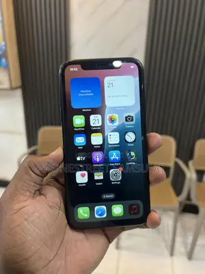 Apple iPhone XR 64 GB Black