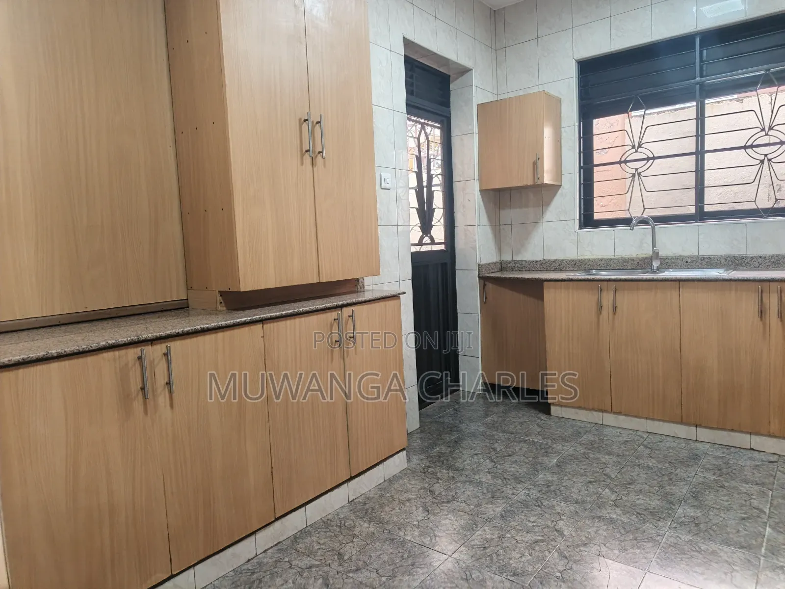 4bdrm Bungalow in Fs Properties Ltd, Kawempe for sale