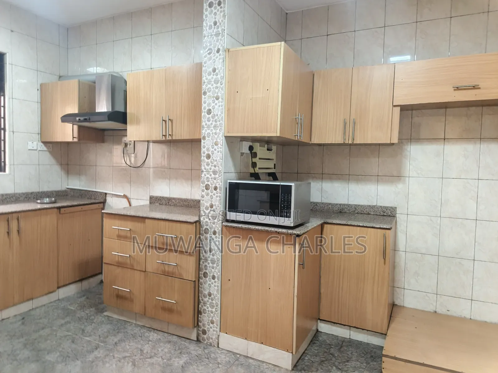 4bdrm Bungalow in Fs Properties Ltd, Kawempe for sale