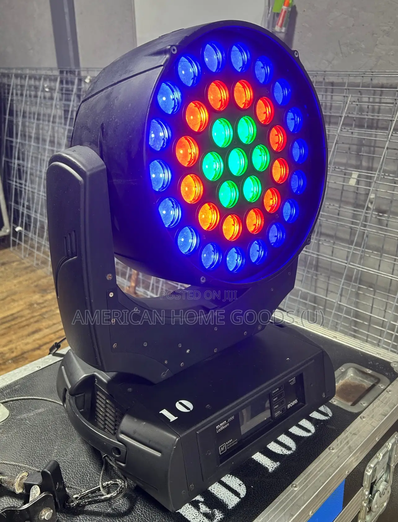 Pair Robe Robin Ledbeam 1000 - Moving Stage Lights With Storage Cases