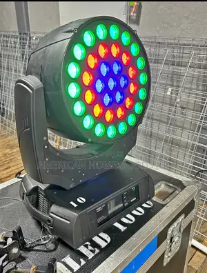 Pair Robe Robin Ledbeam 1000 - Moving Stage Lights With Storage Cases