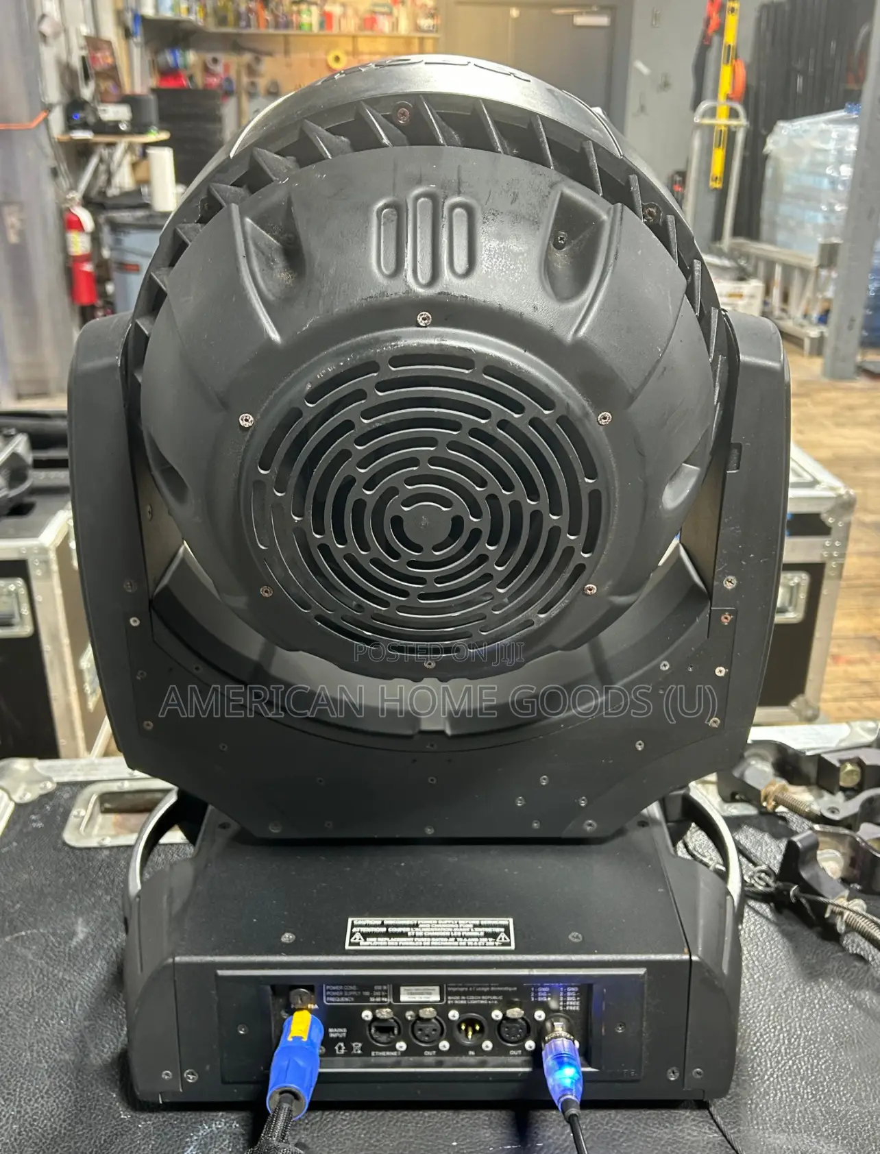 Pair Robe Robin Ledbeam 1000 - Moving Stage Lights With Storage Cases