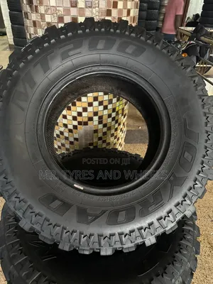 31 10 50 R15 Used Joyroad Mt but Almost New Tires Very Clear and Gd.