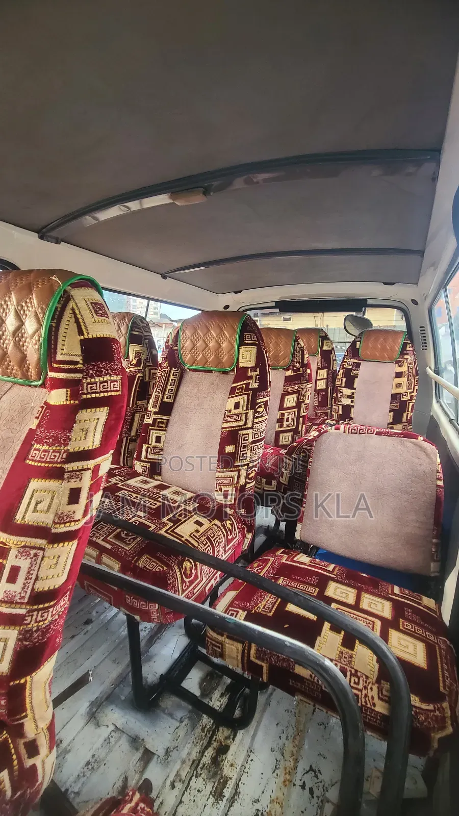Toyota HiAce 2003 White