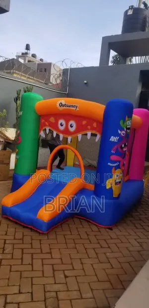 Kids Bouncing Castle
