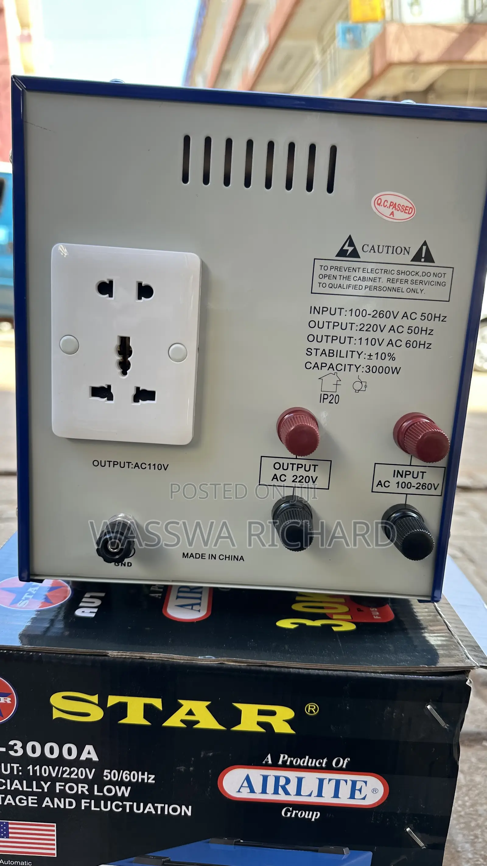 Power Regulator /Stabilizer 3000 Watts