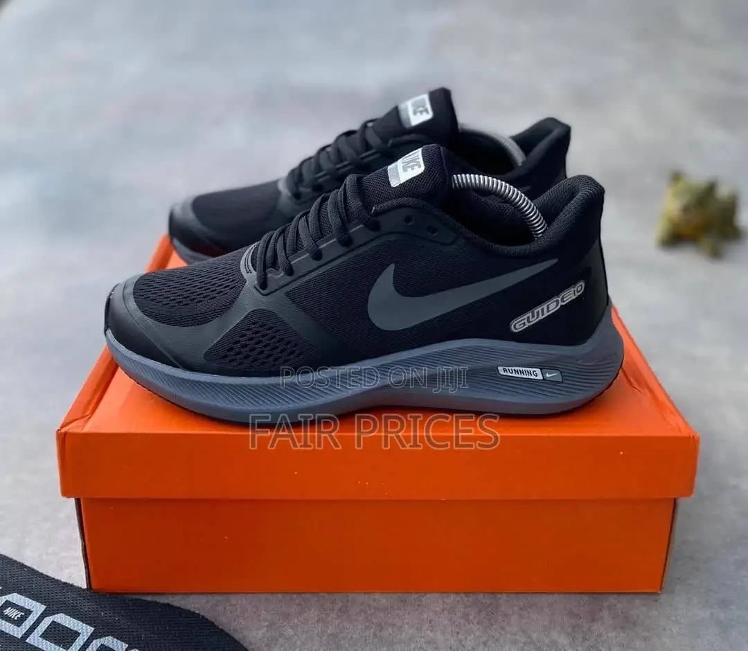Nike Classic Sneakers Available in All Sizes 40-45