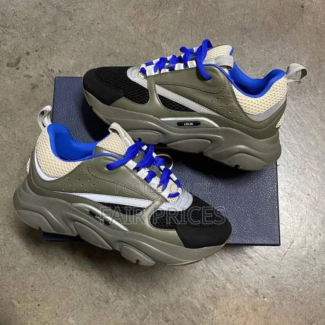 Original Dior Hommie Sneaker for Men and Women Canvas Material 40-45
