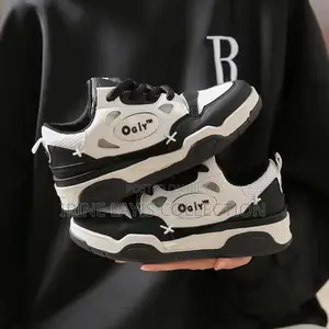 Girls Canvas Shoes
