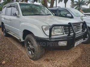 Toyota Land Cruiser 100 4.7 V8 Executive 2005 White