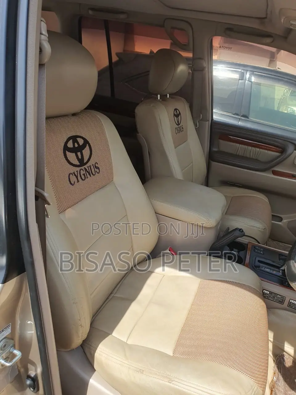 Toyota Land Cruiser 100 4.2 TD 2004 Gold