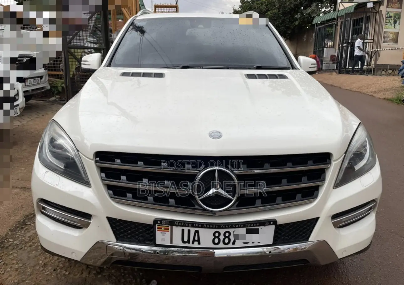 Mercedes-Benz M Class ML350 4MATIC 4dr SUV AWD (3.5L 6cyl 7A) 2014