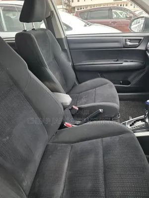 Toyota Corolla Fielder 1.5 Hybrid FWD 2016 White